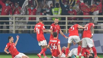موعد مباراة الأهلى وسموحة والقنوات الناقلة فى الدورى