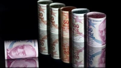 الليرة التركية فى إدني مستوياتها أمام الدولار