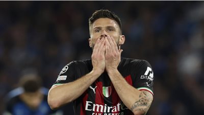 ميلان يكافئ مهاجمه جيرو بعد التأهل لنصف نهائي دوري الأبطال