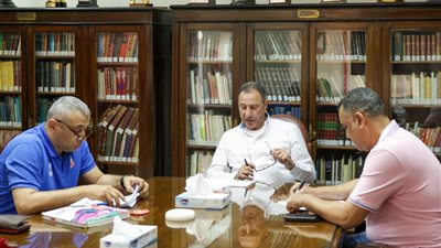 الخطيب يناقش أسباب خسارة فريق الطائرة 
