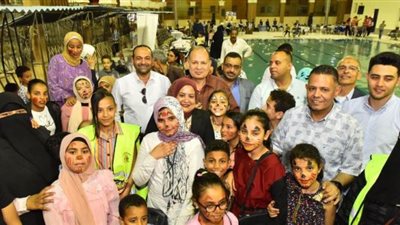محافظ أسيوط يشارك الإيتام في حفل الإفطار الجماعي