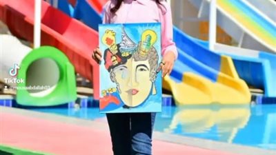 نائلة جبر تكرم الفائزين بمسابقة الرسم