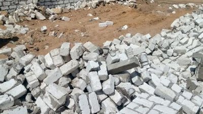 ازالة حالة تعدى على ارض زراعية بقرية محمد كريم بالسويس