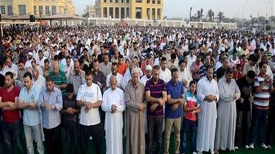موعد صلاة عيد الفطر 2023 غداً الجمعة بعد ثبوت رؤية الهلال