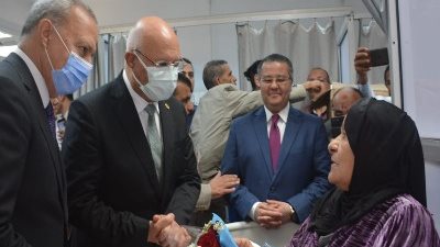 الهجان وسوسة يشاركان الأيتام والمسنين والمرضى فرحة عيد الفطر