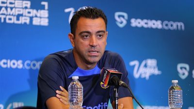 تشافى يعلن قائمة برشلونة أمام أتليتيكو مدريد
