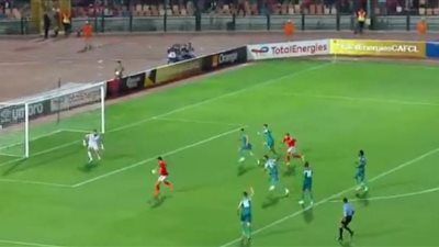 حمدى فتحى يضيف الهدف الثانى للاهلى فى مرمى الرجاء ..فيديو