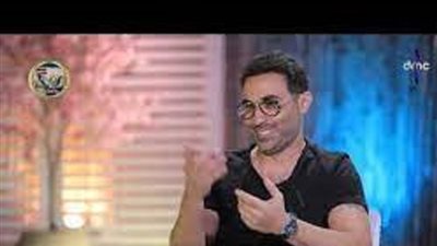 احمد فهمى عن هنا الزاهد: 