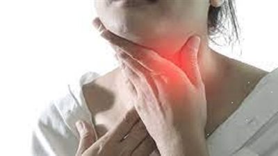 علماء يكشفون سبب تحول سرطان الحلق إلى وباء