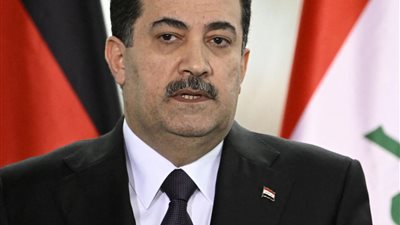 رئيس الوزراء العراقي يعلن عن خطة لتوسعة مطار بغداد