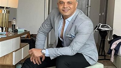 طيب وجدع وكان بيلمنا ويسأل علينا.. علا رشدي تودع مصطفى درويش