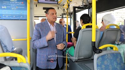 وزير التنمية المحلية وعبد العال يتفقدان مواقف القاهرة