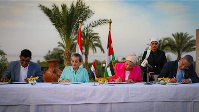 وزيرة البيئة تعلن أول تؤامة بين مصر والأردن في المحميات الطبيعية