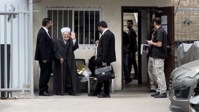 المخابرات الإسرائيلية تستدعي خطيب المسجد الأقصى للتحقيق