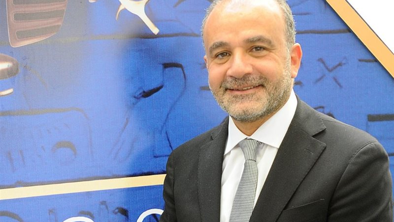 عبدالمنعم الحسيني،