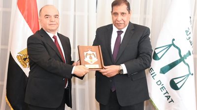 رئيس مجلس الدولة يُثمّن علاقات التعاون الوطيدة بين مصر والأردن