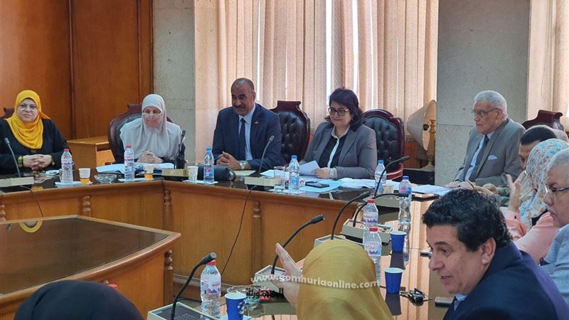 الفولى يشهد إجتماع