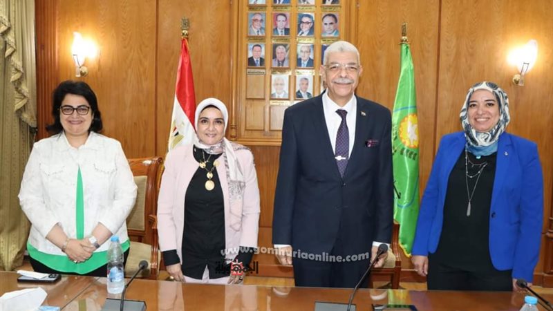 القاصد وأسعد يهنئان