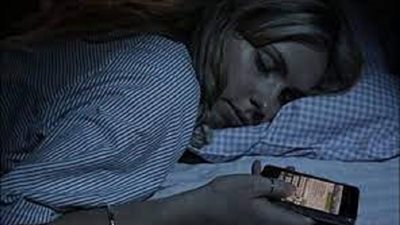 دراسة: الهواتف الذكية تؤثر سلبا على صحتنا الجسدية والعقلية