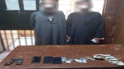 ضبط شخصين تخصصا فى سرقة الهواتف المحمولة داخل قطارات السكك الحديدية