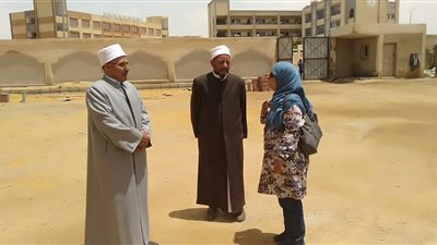 الهواري يتابع إنشاء مجمع معاهد الإمام محمد سيد طنطاوي بالسويس