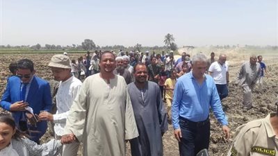 رئيس مركز الطود يشهد إحتفالية إنطلاق حصاد القمح