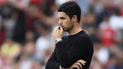 أرتيتا يعتذر بعد تلاشي حلم أرسنال في التتويج بلقب الدوري