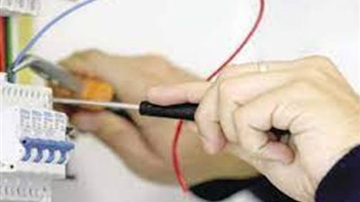 الداخلية تضبط 12 ألف قضية مخالفات شروط وسرقة كهرباء