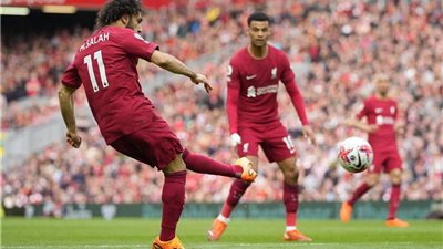 محمد صلاح يقود ليفربول لثلاثية دون رد أمام ليستر سيتي