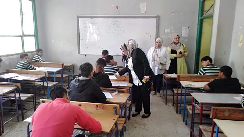 لجان امتحانات