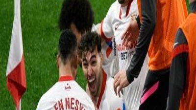 إشبيلية يصطدم بروما فى نهائي بطولة الدوري الأوروبي
