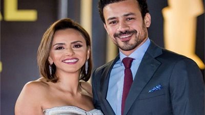 ماذا قال أحمد داود لزوجته علا رشدي أول مقابلة لهما.. كانت مشهورة
