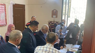 تداول امتحان الدراسات للشهادة الإعدادية بالدقهلية