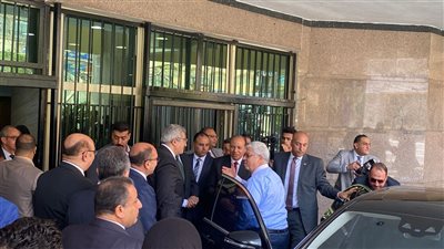 وزير التعليم العالى يتفقد منشات جامعة المنصورة