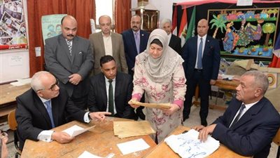 شاومينيج يتحدى وزير التعليم فى الدقهلية بعد ٥ دقائق من بدء اللجان