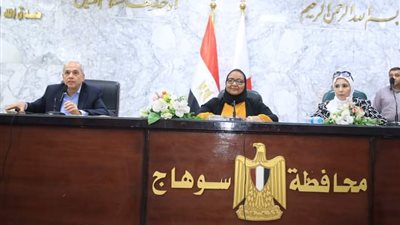 انطلاق فعاليات برنامج تدريب قوة العمل السكانية بسوهاج..صور
