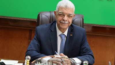 رئيس جامعة المنوفية يعقد إجتماع وحدة حساب البحوث العلمية أون لاين