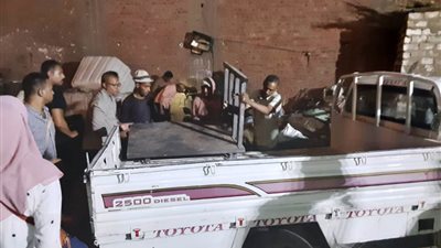 حملة للتصدى لظاهرة النباشين وغلق وتشميع 6 مخازن بأسوان