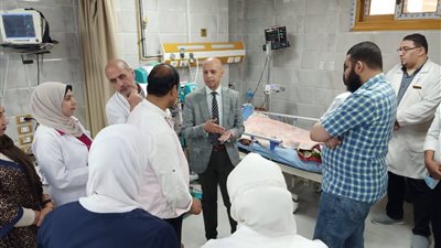 إجراء أول جلسة فصل بلازما دم لمريض بالزقازيق العام