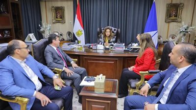 محافظ دمياط تستقبل نائب وزير الإتصالات لشئون التطوير المؤسسي