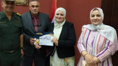 تفاصيل زيارة قائد قطاع القاهرة لإدارة الشروق وبدر التعليمية.. صور