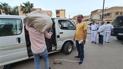 مدير تعليم المنوفية يتابع توزيع أوراق الأسئلة علي لجان الدبلومات