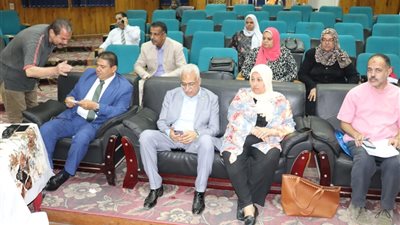 التعليم الفني.. انتظام سير امتحانات الدبلومات الفنية بالقاهرة