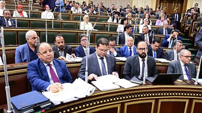 رئيس النواب يفوض هيئة المكتب لمناقشة ٢٢ طلب للأعضاء