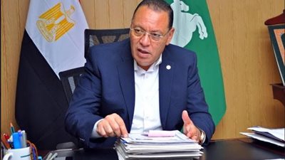 ضبط 1056 لتر زيت مجهول المصدر في حملة تموينية مكبرة