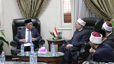 المفتي يستقبل وفدًا ماليزيًّا رفيع المستوى لبحث تعزيز التعاون الإفتائي