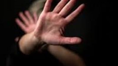 فتاة يتيمة تتهم عدة شباب باغتصابها بالمنصورة