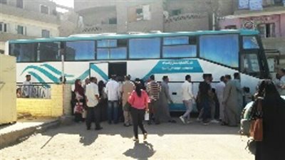 تشغيل اوتوبيس لحل ازمة الازدحام بنقاده