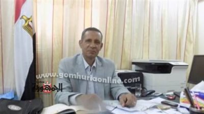 تسليم ١٢ ألف فدان لإقامة مزارع نخيل ببلاط بالوادى الجديد