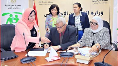 التضامن : توقيع عقود تمويل مع جمعيات أهلية لرفع كفاءة مؤسسات الرعاية الاجتماعية